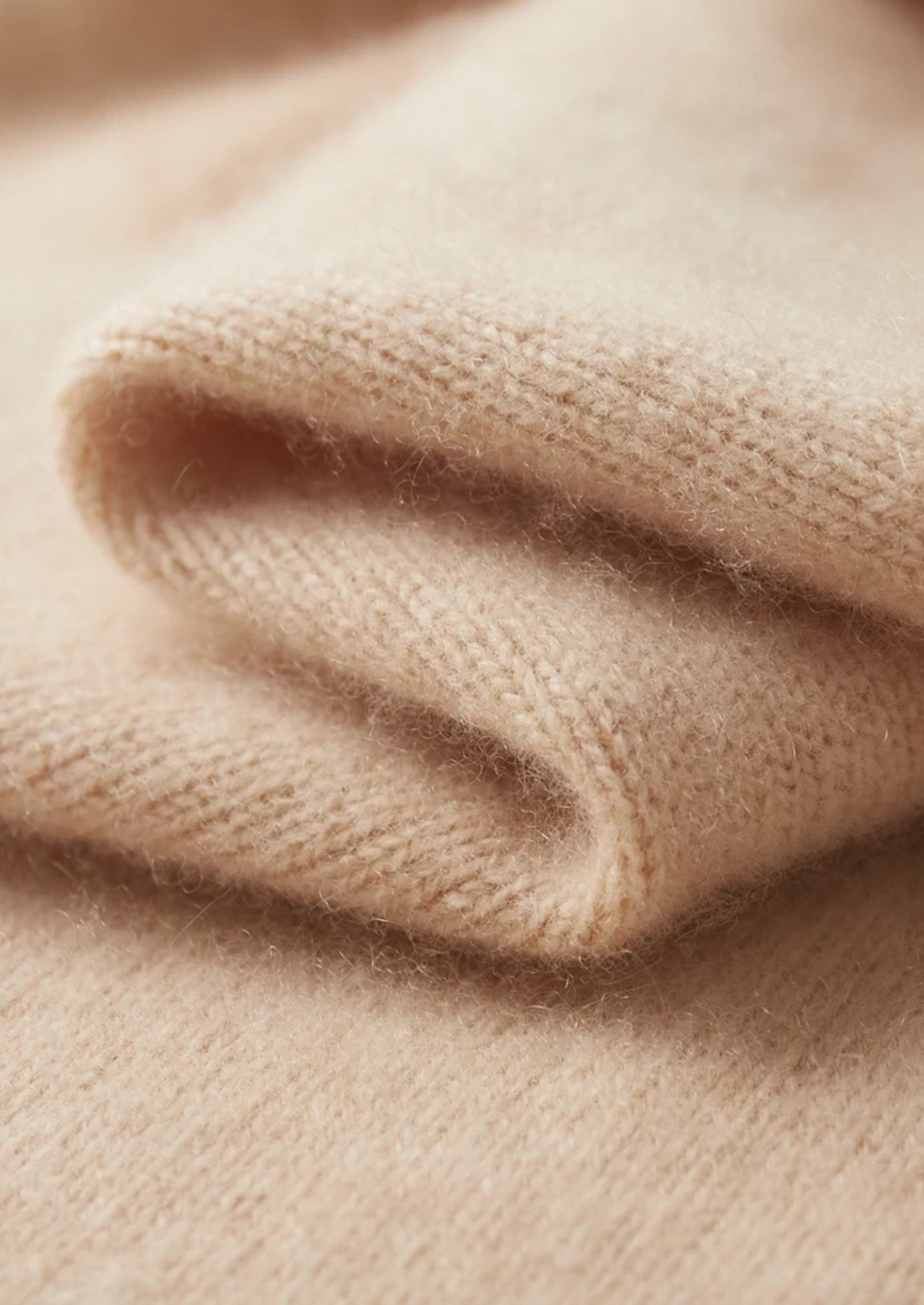 PURE EXTRA-FINE MERINO WOOL CLASSIC CREWNECK