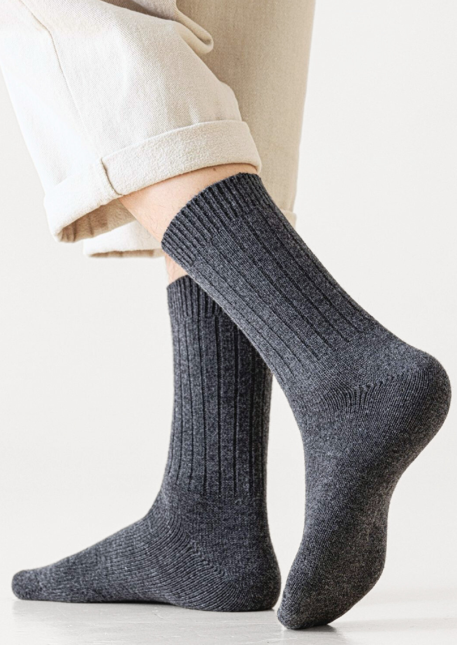 COFFEE ULTRA-SOFT RIBBED MERINO WOOL SOCKS