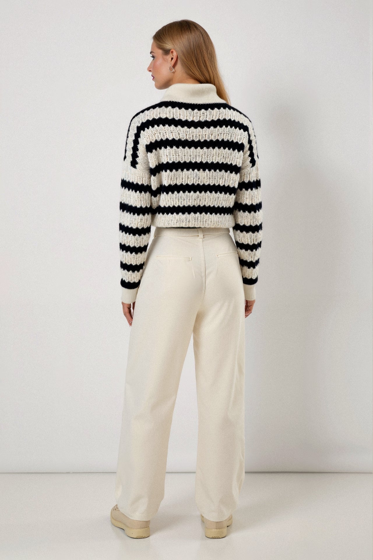 Premium elegante trui met lange mouwen, patroon, strepen, verlaagde schouders en kraag